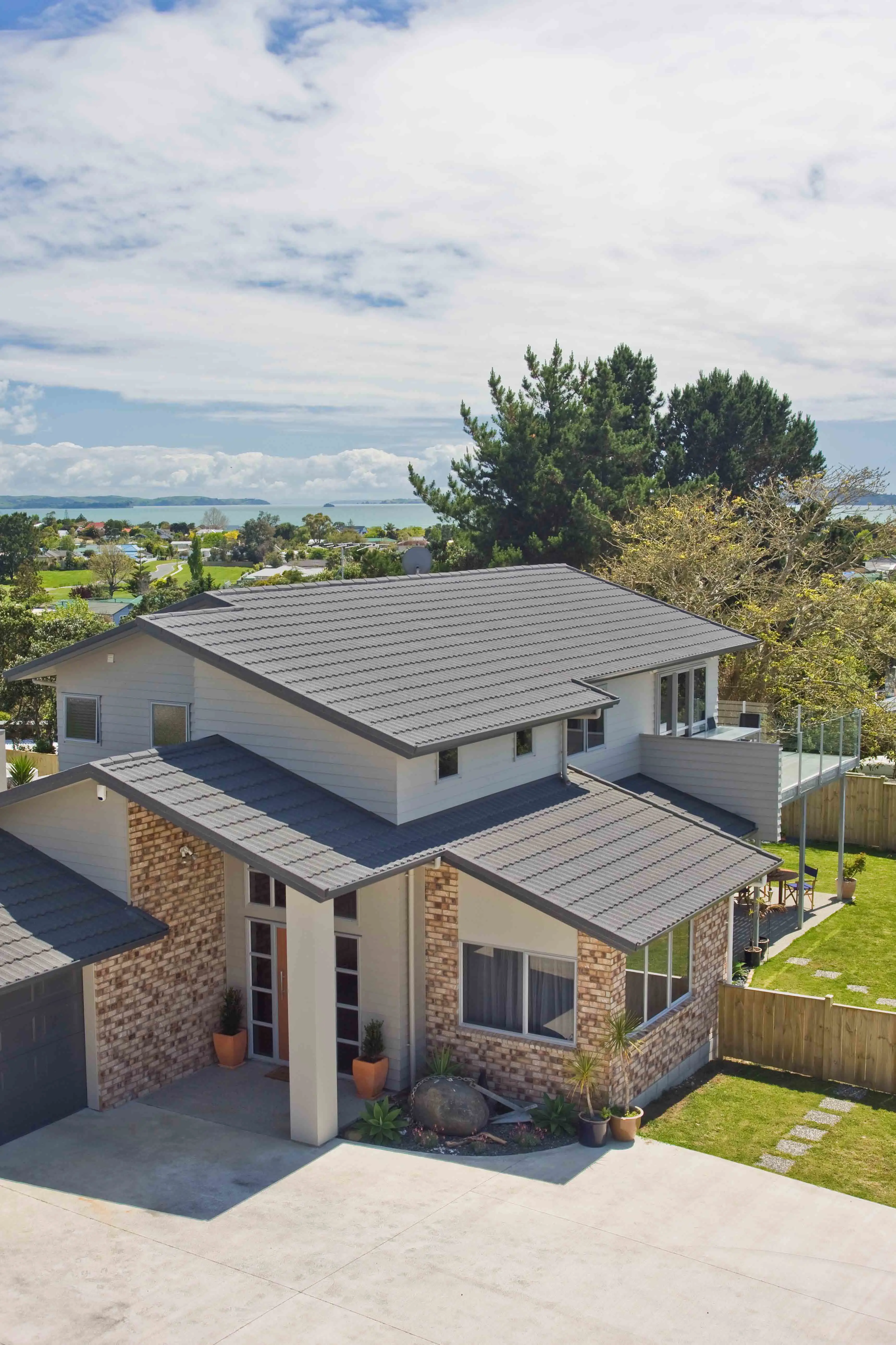 Bond, Charcoal, Residential, New Build, New Roof